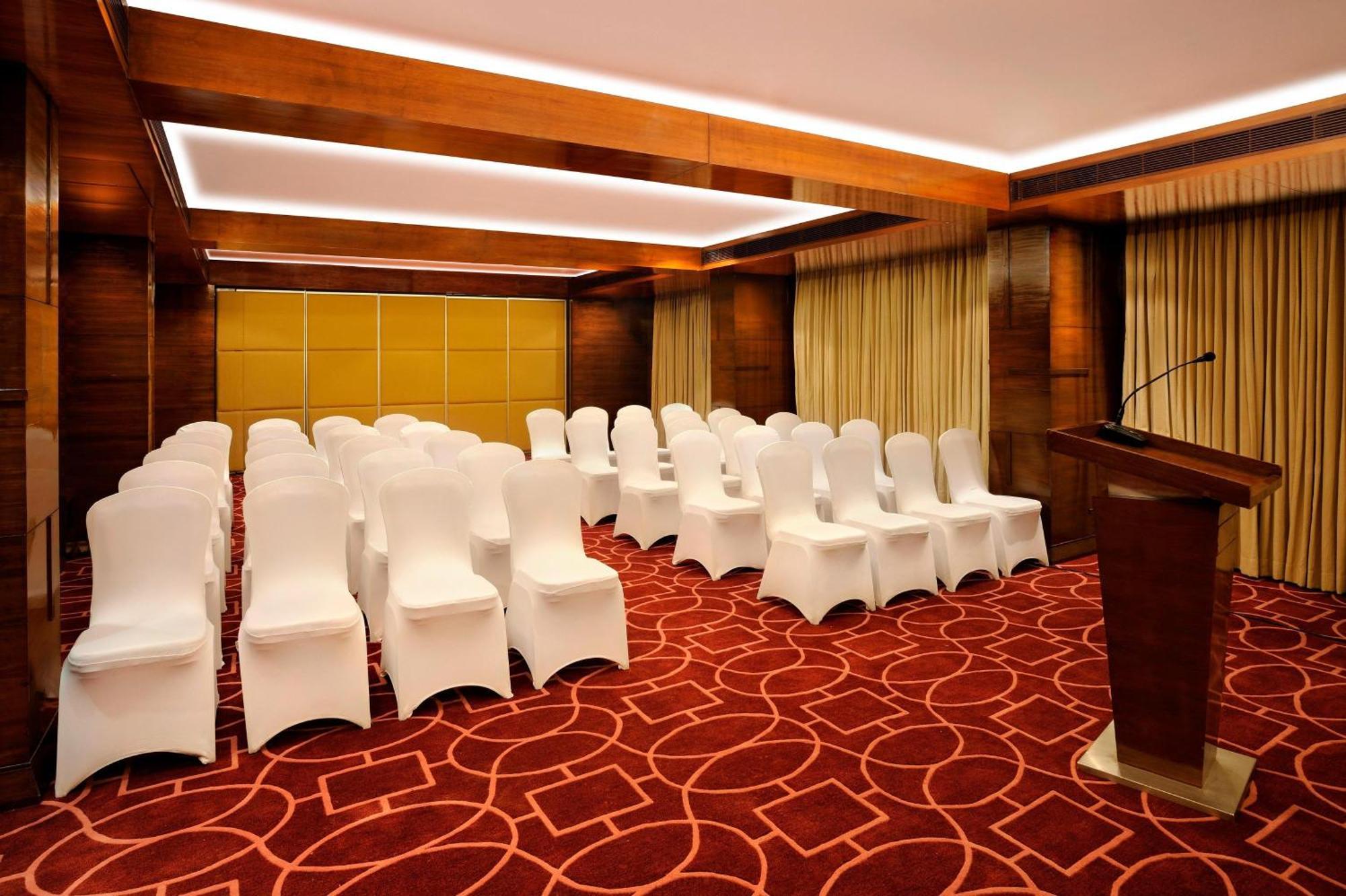 Four Points By Sheraton Ahmedabad Luaran gambar