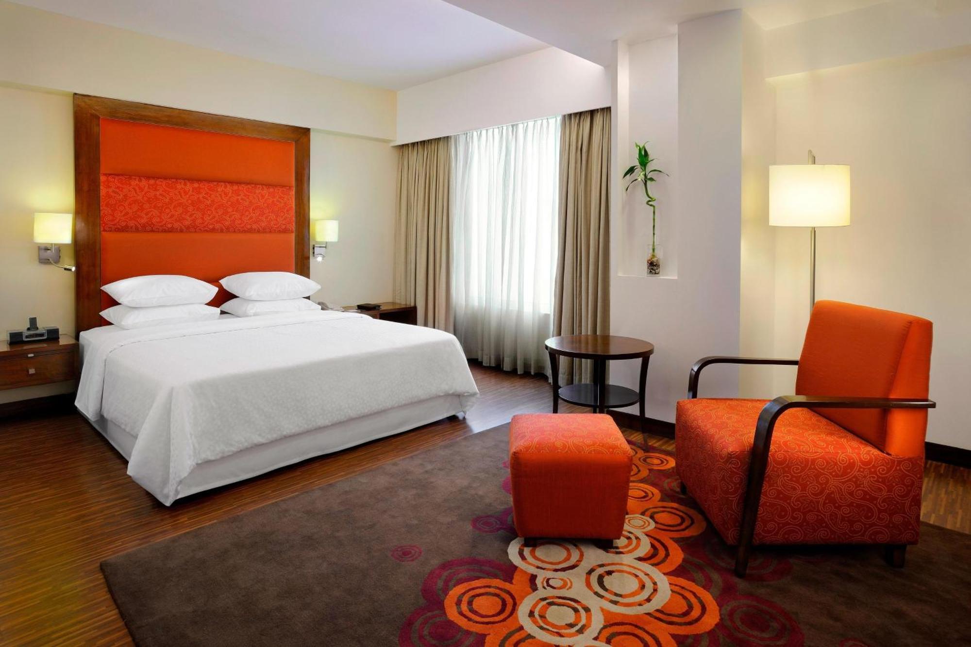 Four Points By Sheraton Ahmedabad Luaran gambar