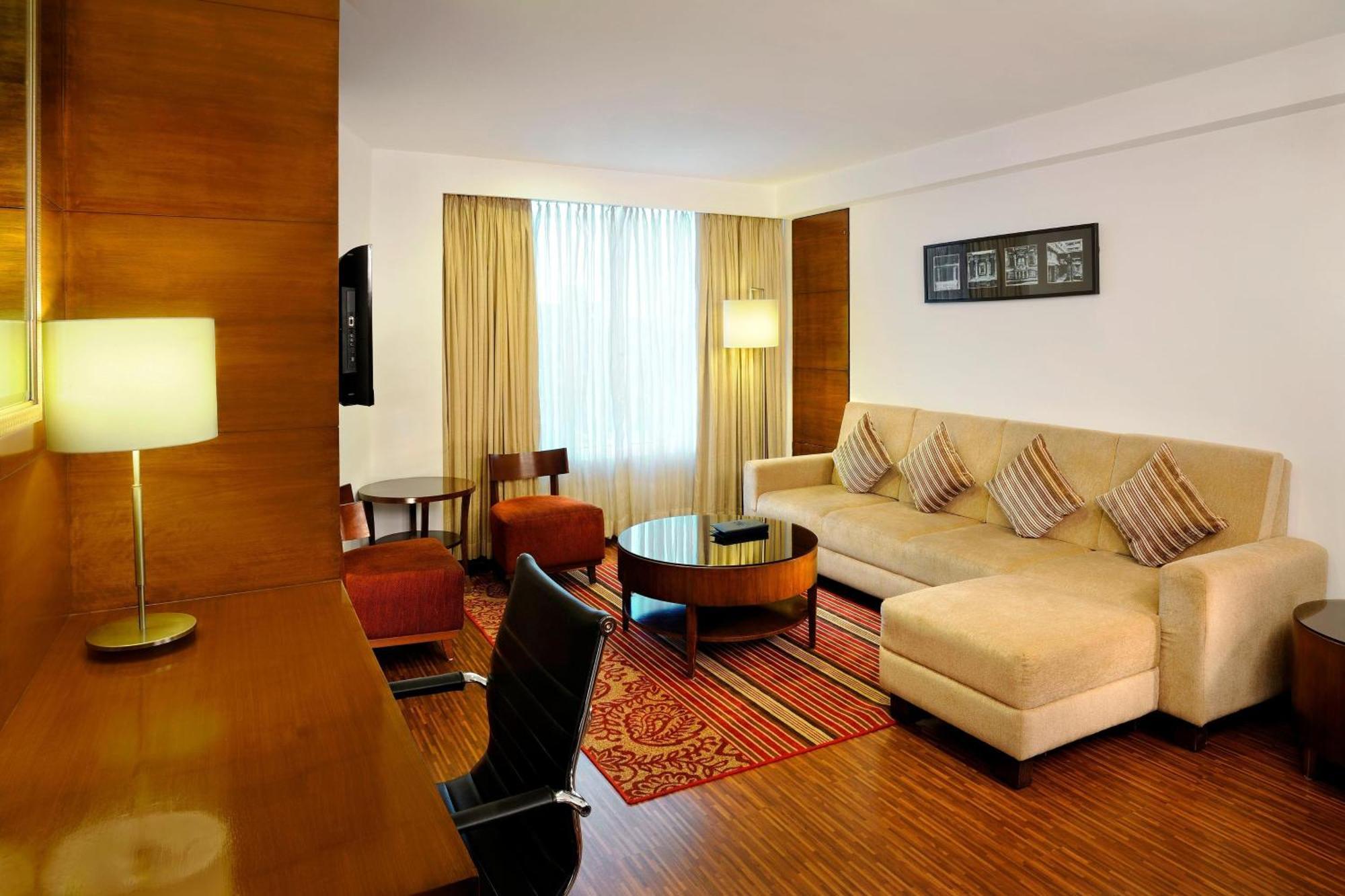 Four Points By Sheraton Ahmedabad Luaran gambar
