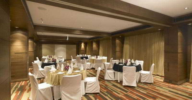Four Points By Sheraton Ahmedabad Luaran gambar